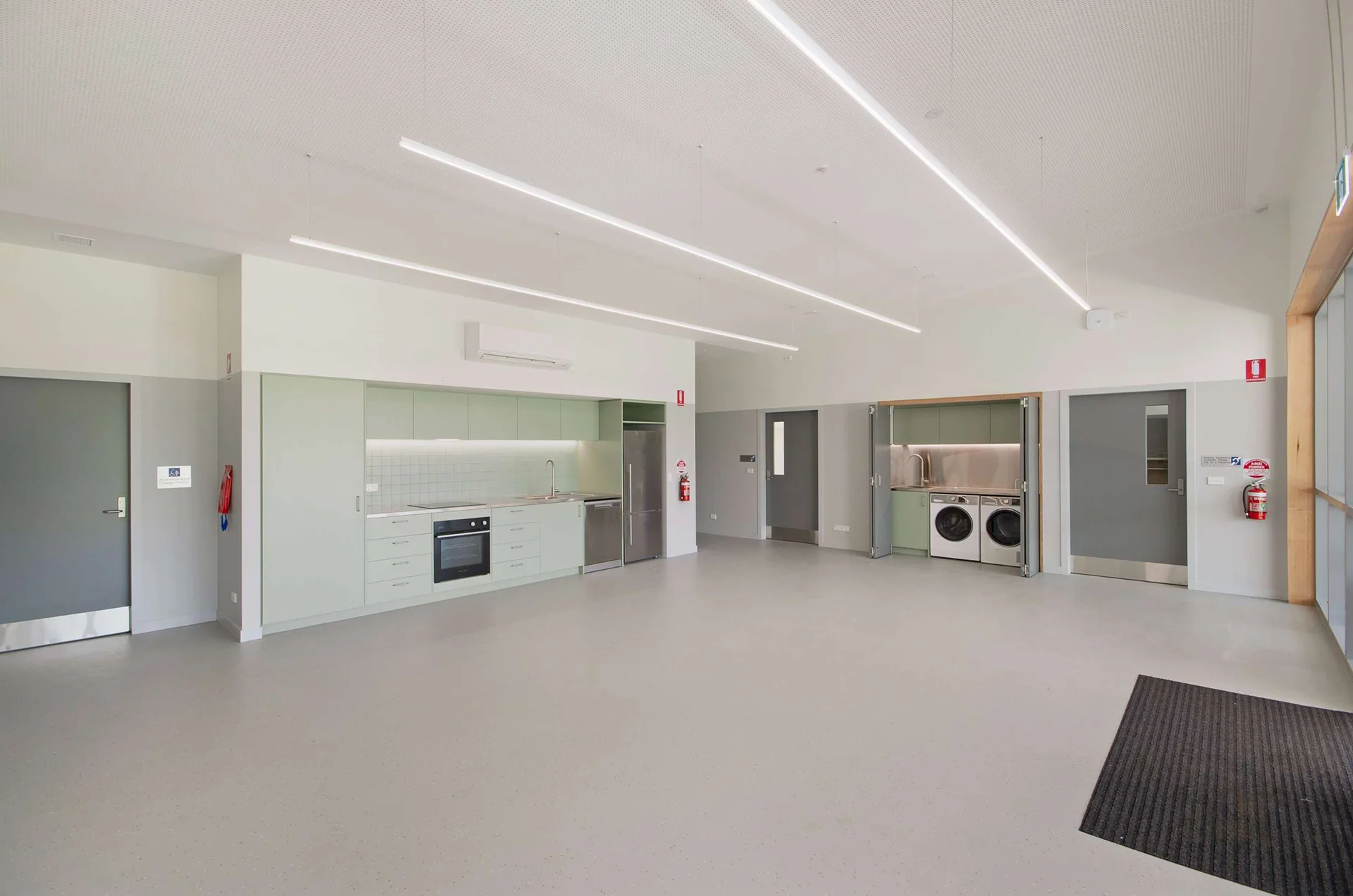 HAMPTON-SPECALIST-SCHOOL-16