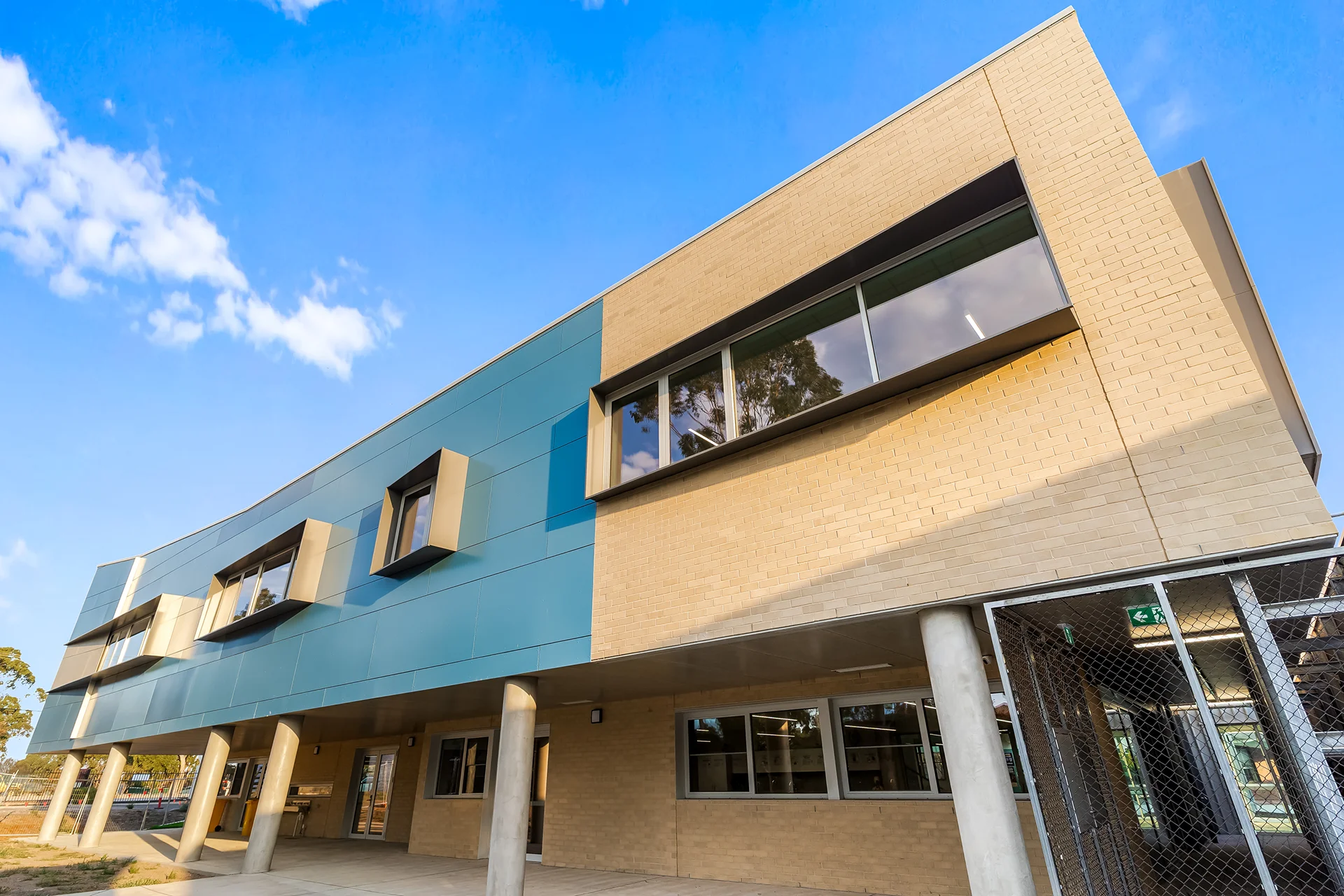 NicholsonConstruction-StFrancisCollege-40